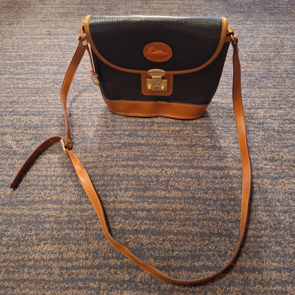 Vintage Dooney & Bourke All Weather Leather Calvary Spectator Bag